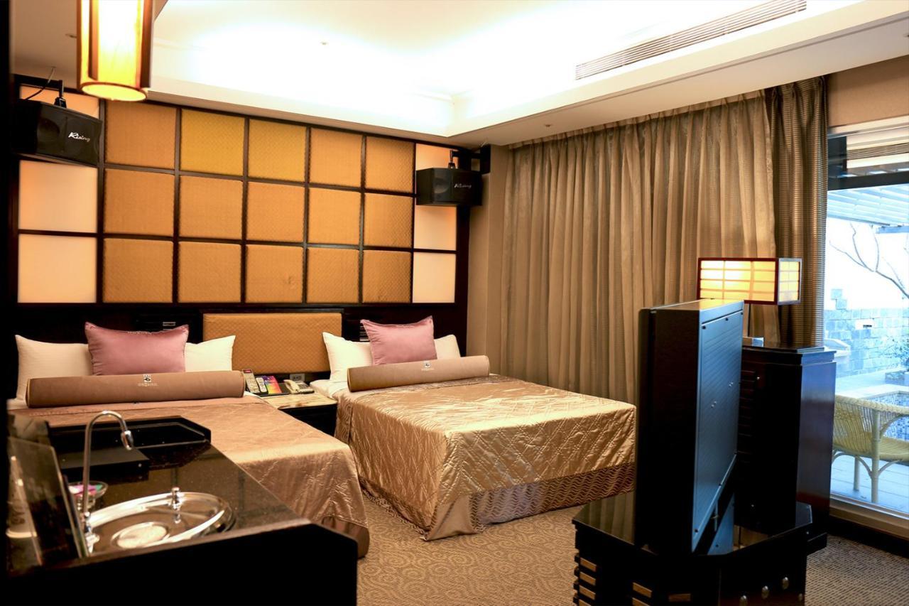 In-Stone Motel Taipei Bagian luar foto