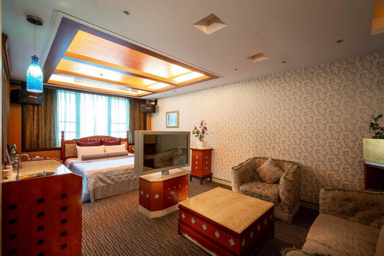 In-Stone Motel Taipei Bagian luar foto