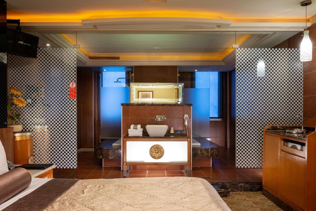 In-Stone Motel Taipei Bagian luar foto