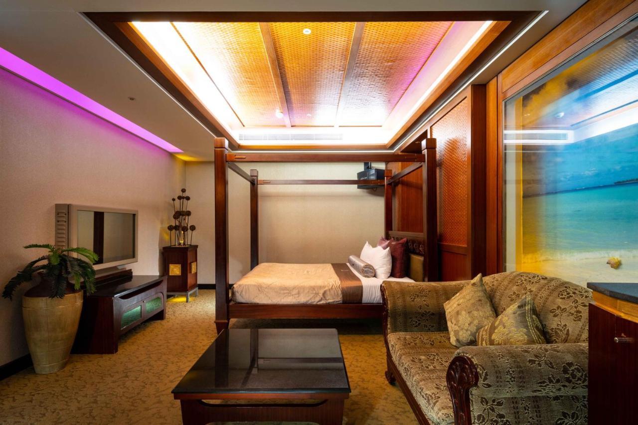 In-Stone Motel Taipei Bagian luar foto