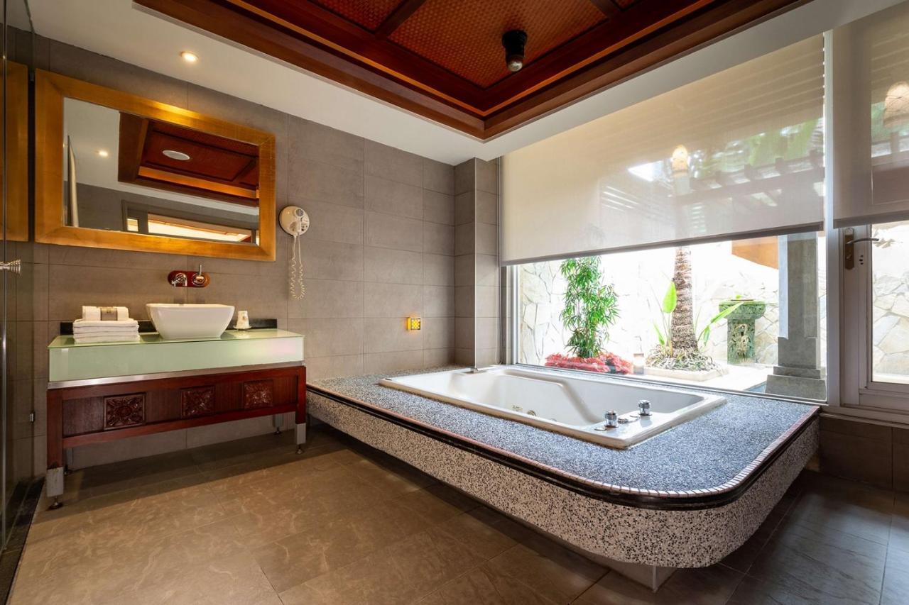 In-Stone Motel Taipei Bagian luar foto